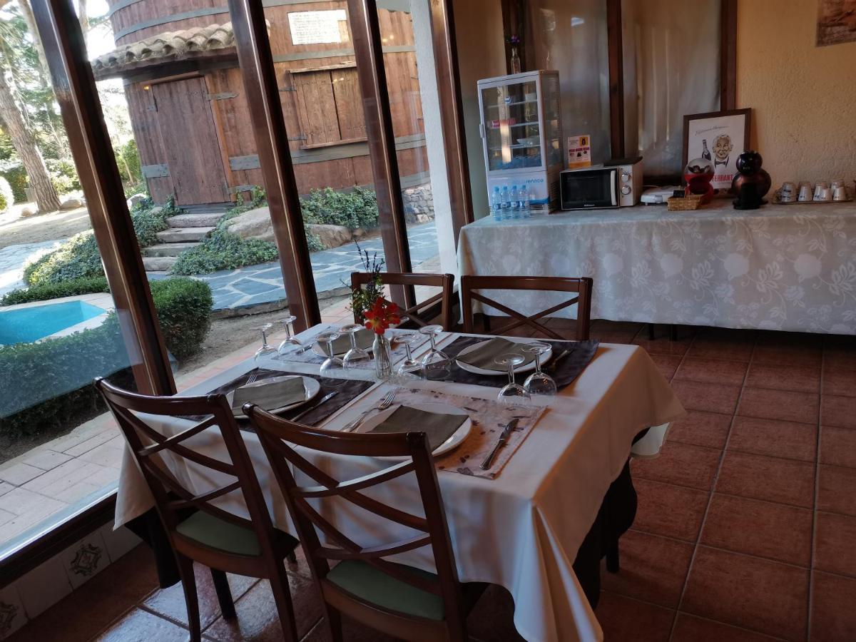 Hostal Del Senglar Espluga de Francolí Exteriör bild